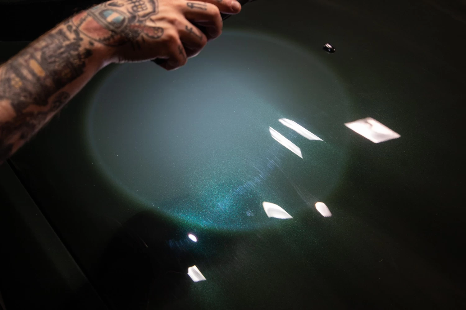 Meguiar’s Sunlight 3+ Professional Paint Inspection Light 7 Meguiar’s Sunlight 3+ Professional Paint Inspection Light - Image 5