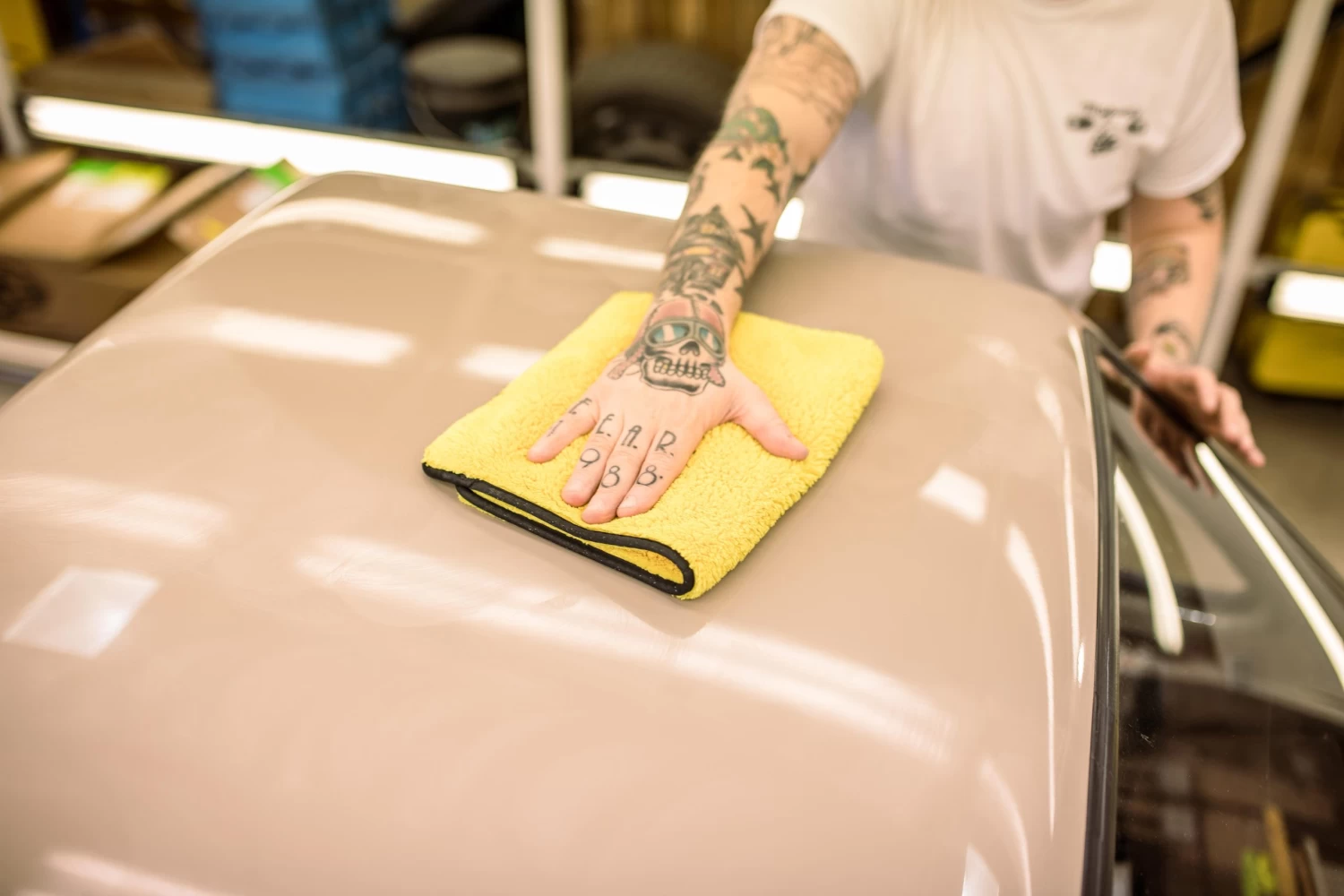 Meguiar's Supreme Finishing Towel 8 Meguiar's Supreme Finishing Towel - Image 6