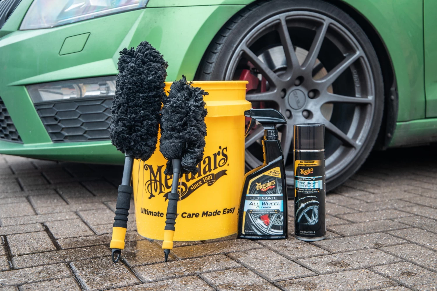 Meguiars Supreme Wheel Brush Large 47cm 4 Meguiars Supreme Wheel Brush Large 47cm - Image 2