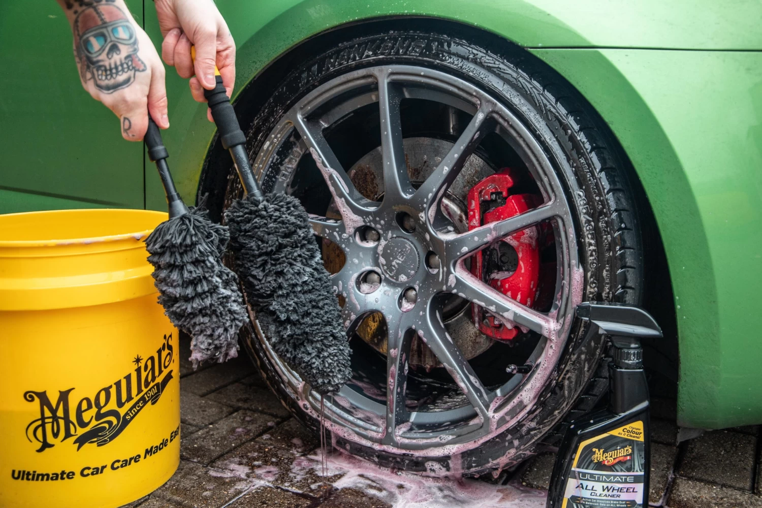 Meguiars Supreme Wheel Brush Large 47cm 8 Meguiars Supreme Wheel Brush Large 47cm - Image 6