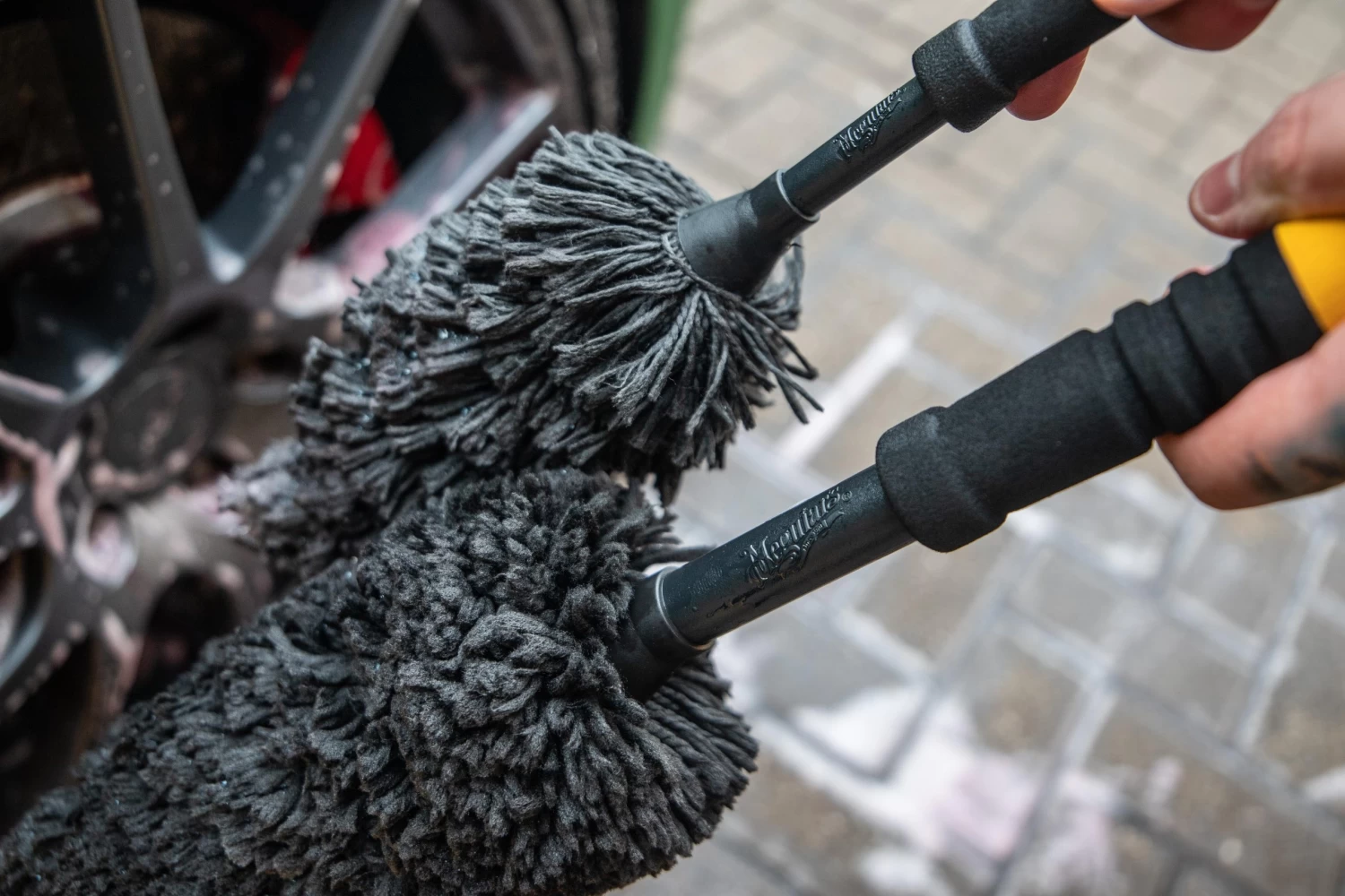 Meguiars Supreme Wheel Brush Large 47cm 9 Meguiars Supreme Wheel Brush Large 47cm - Image 7